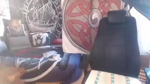 Michelle online show from October 13, 9:34 am