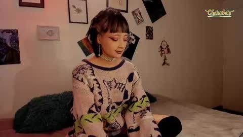 Kleo online show from December 14, 5:30 pm