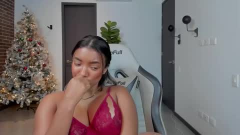 Christina online show from December 10, 2:05 am