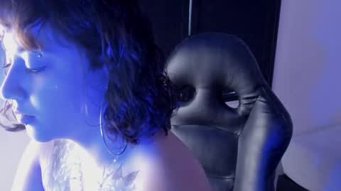 Kora Red online show from February 23, 2:27 pm