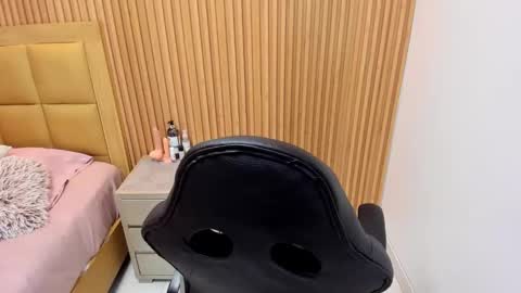      online show from January 13, 7:29 pm