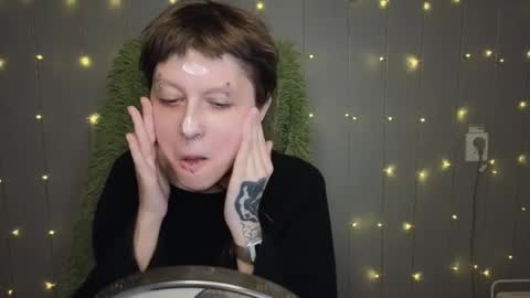 Snapshot of kortny_yo chatting on February 16, 6:10 pm Kortny online show from February 16, 6:10 pm