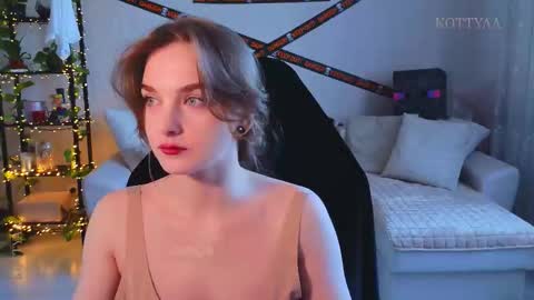 Kottyaa cb FOLLOWING  online show from November 5, 6:40 am