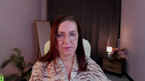 Kris online show from February 24, 4:33 am