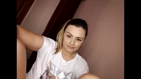 Snapshot of krisssexi chatting on October 29, 7:34 am KrissSexi online show from October 29, 7:34 am