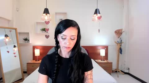 Sophia online show from February 21, 9:11 pm