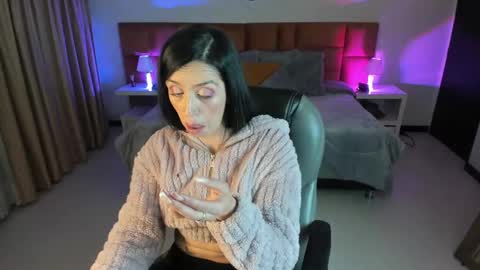 Sophia online show from September 8, 11:48 pm