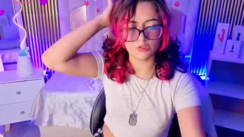 kristen_tay online show from February 25, 10:03 am