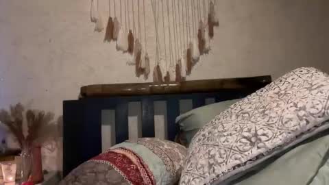 Kristi online show from November 5, 4:29 am