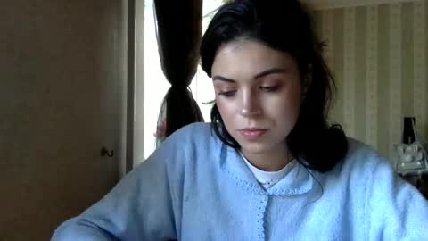 kristinalamour96 online show from October 5, 1:05 pm