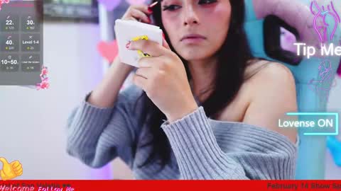 Kyomi online show from February 13, 1:37 pm