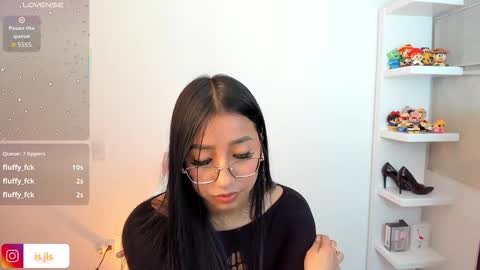 IG  online show from November 6, 4:40 am