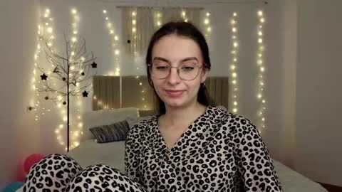 Margo  online show from January 7, 5:49 pm