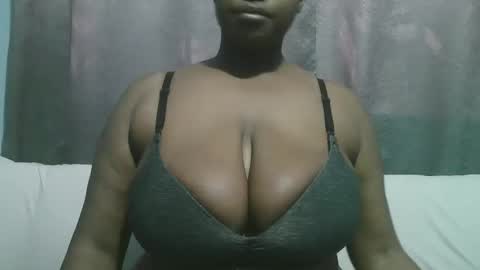 lady_dearra online show from October 16, 11:13 am