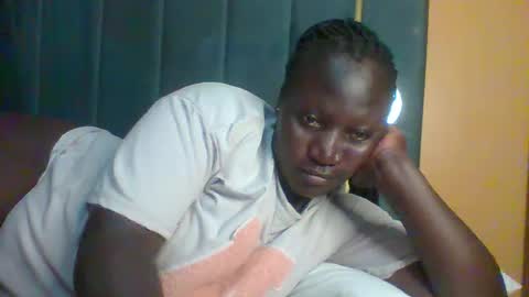 lindah32 online show from October 16, 6:21 pm