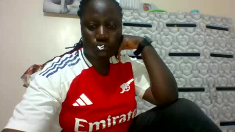 lindah32 online show from January 12, 6:15 pm