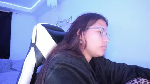  Lady  online show from October 23, 3:56 am