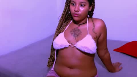 laura online show from January 15, 1:44 am