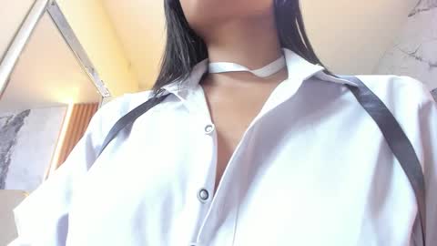   online show from October 31, 7:51 pm