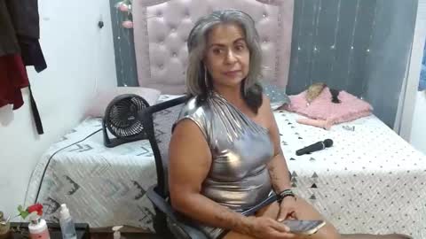 lalisha online show from October 17, 12:36 am