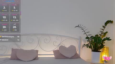 Liana online show from December 1, 9:17 pm