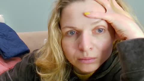 Lana online show from November 12, 5:05 am