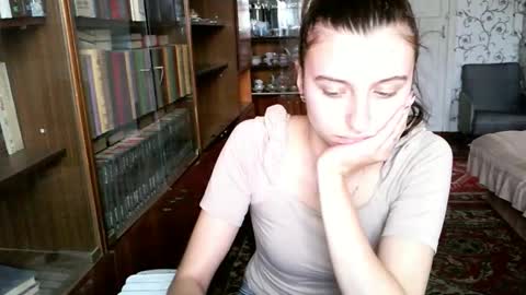 Lana online show from November 5, 7:57 am