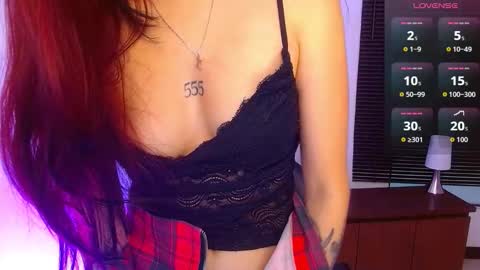 Alana Garcia  online show from October 2, 11:37 am