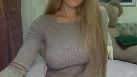 langoria online show from October 1, 4:34 pm