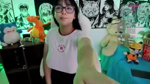 lanna miller     online show from December 2, 10:45 pm