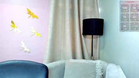      700  200   online show from February 9, 12:08 pm