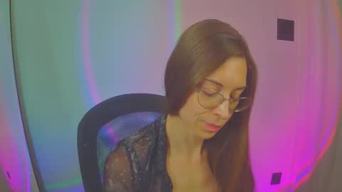 larawintersxxx online show from October 11, 11:29 pm