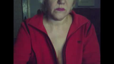 larisaq4ugo24 online show from February 19, 7:59 pm