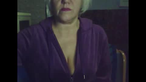 larisaq4ugo24 online show from February 22, 8:05 pm