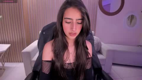 Larisa Smirnov online show from September 23, 4:54 am