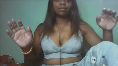 larissa645771 online show from March 2, 5:08 am