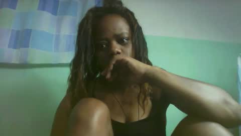 larissa645771 online show from October 22, 5:23 am