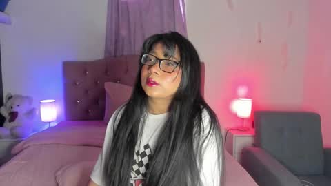 Martina online show from December 15, 2:00 pm