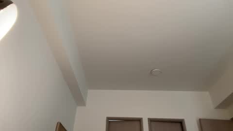 Hi -  online show from February 18, 2:16 pm