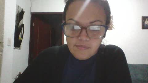 Laura online show from February 15, 2:03 am