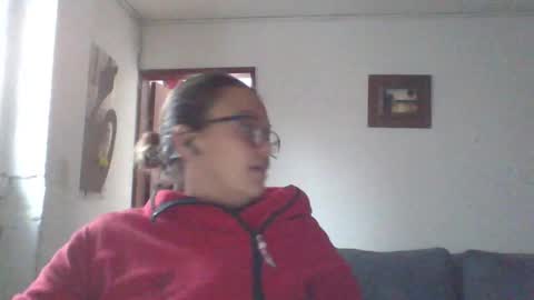 Laura online show from February 16, 8:20 pm