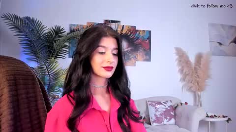 Laura online show from September 24, 8:08 pm