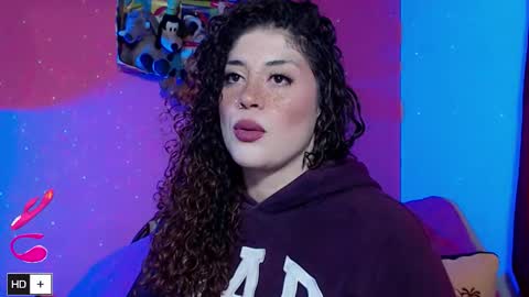 weedcam Curly Laura OF    online show from February 24, 1:10 pm