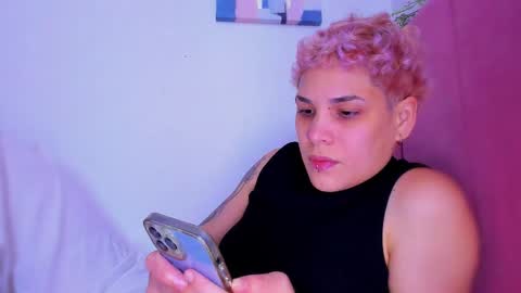 Laura Rose online show from December 21, 3:33 am