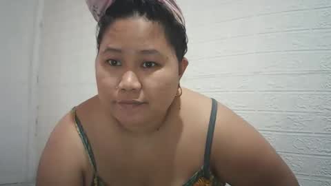 lavalyn214 online show from January 19, 5:14 am