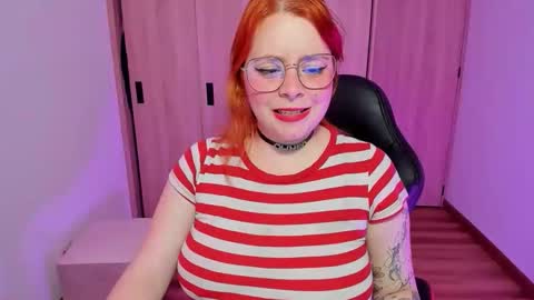 laylaah online show from November 13, 11:26 pm