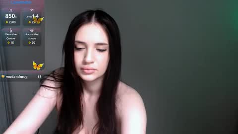 Lea Atreides online show from December 19, 3:21 am