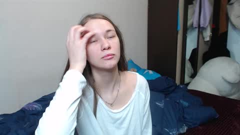 leila_bambi_ online show from February 22, 8:50 am