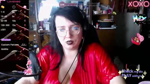 Snapshot of leona_harrison chatting on February 14, 9:53 pm Leona Harrison online show from February 14, 9:53 pm