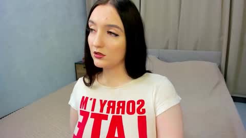 Lesley online show from November 19, 4:23 am